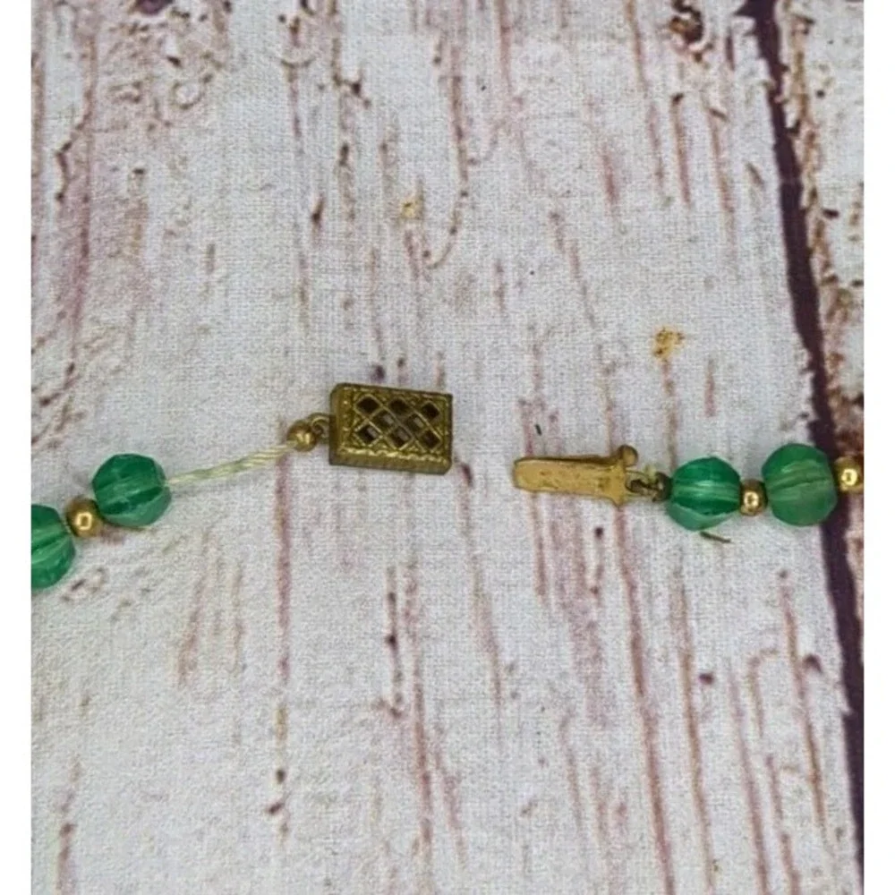 Vintage Estate Orange Carved Flower Green Bead‎ 29